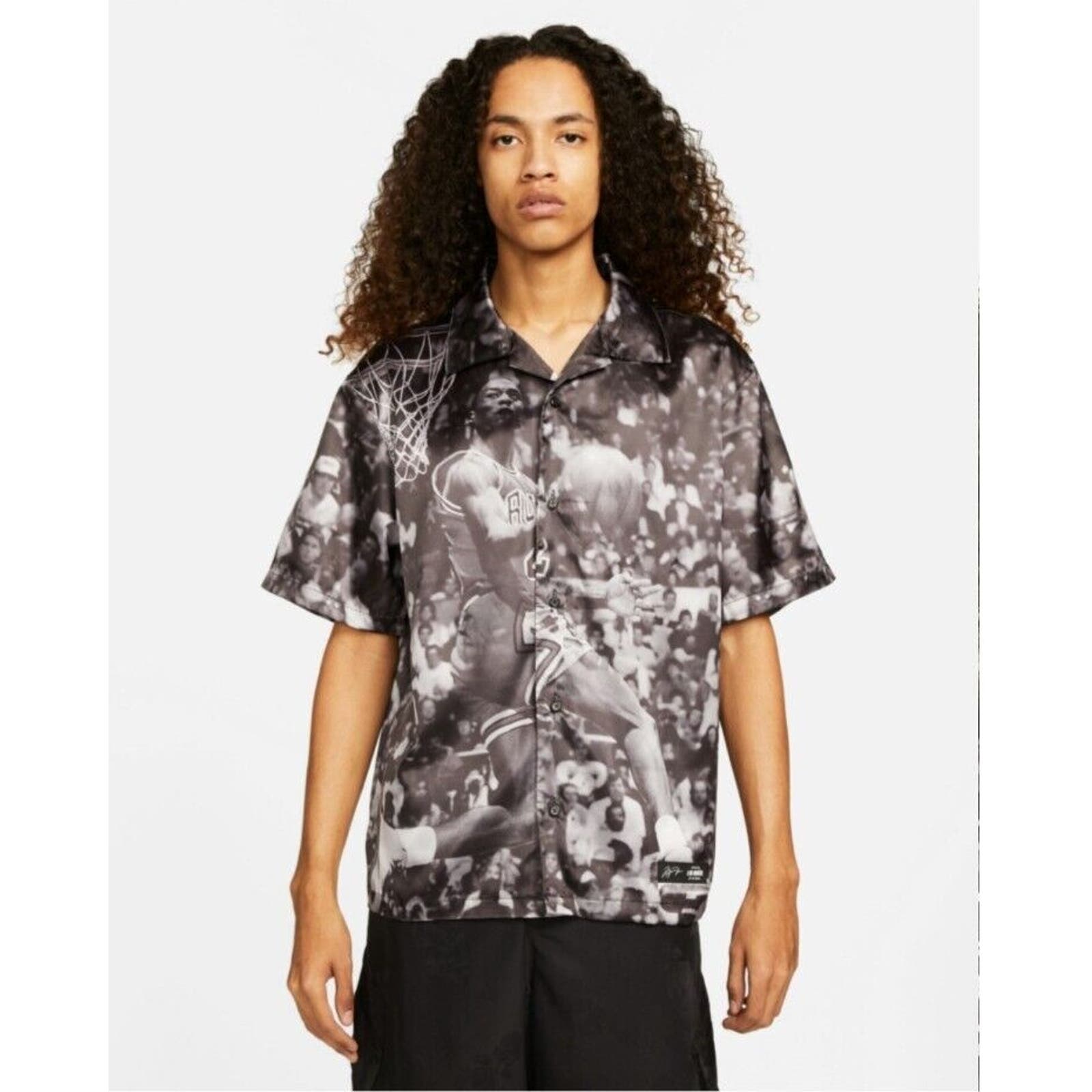 Jordan X A Ma Maniere Graphic Button Down Dj9760-010 Men's Size Large